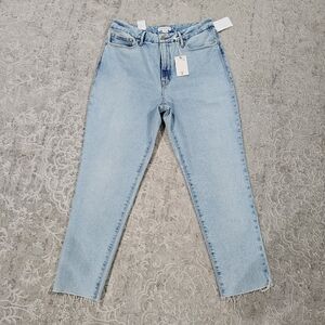 NWT Good American Cropped Raw Hem High Waist Light Jeans‎ size 6